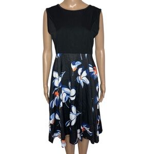 NWOT Dress Lily Black & Blue Floral Crewneck Sleeveless Pleated Swing Dress